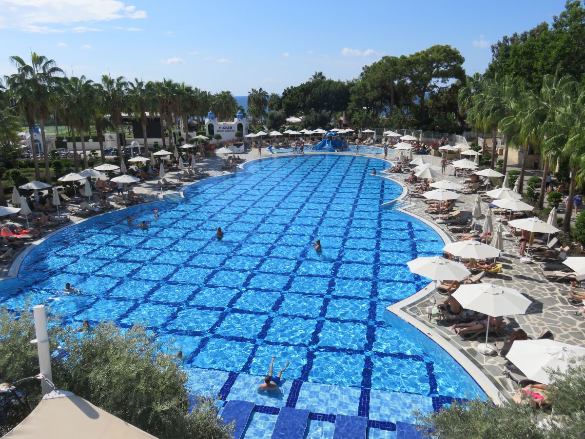 imagini hotel Rubi Platinum Resort